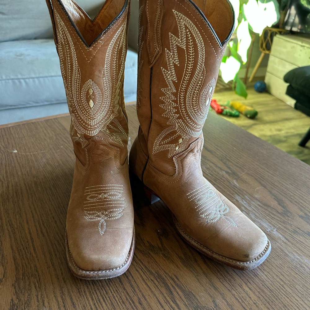 Elegant Tan Embroidered Heeled Boots